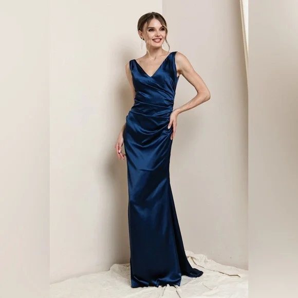 NWT Galina Signature Odette Navy Satin Gown Size 16 Formal Prom Maxi Dress - Picture 1 of 10